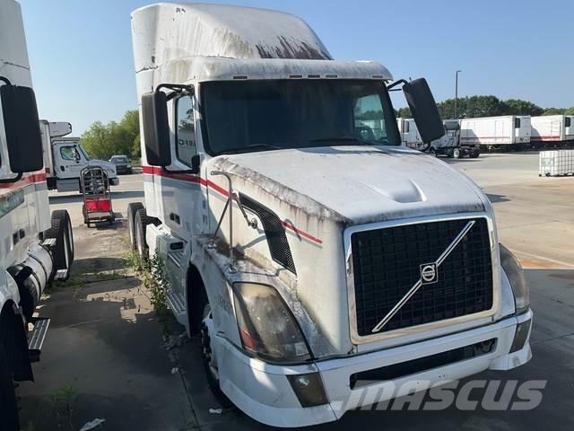 Volvo VNL Vlačilci
