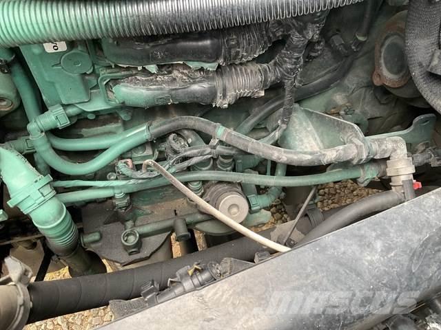 Volvo VNL Vlačilci