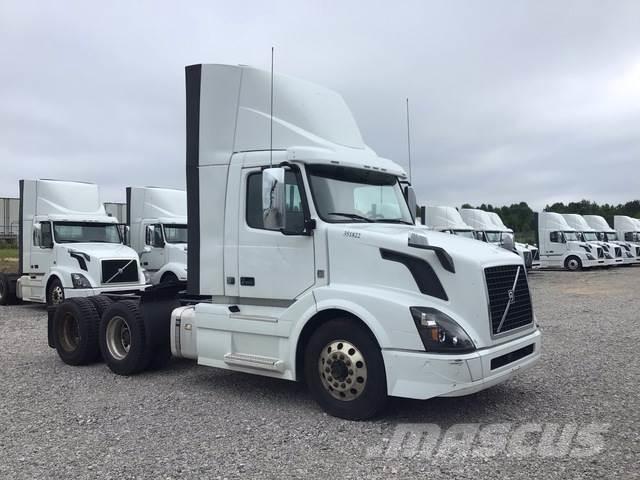 Volvo VNL Vlačilci