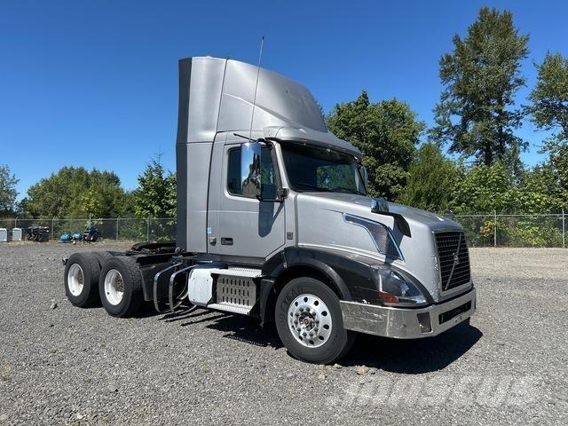 Volvo VNL Vlačilci