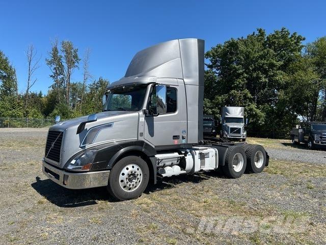 Volvo VNL Vlačilci