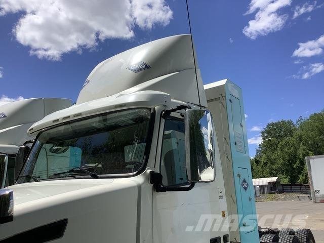 Volvo VNL Vlačilci