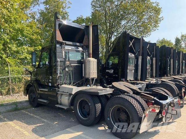 Volvo VNL Vlačilci