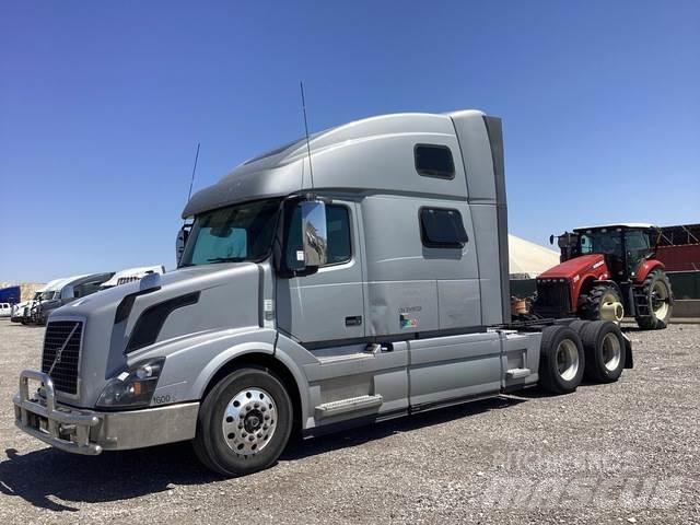 Volvo VNL64780 Vlačilci