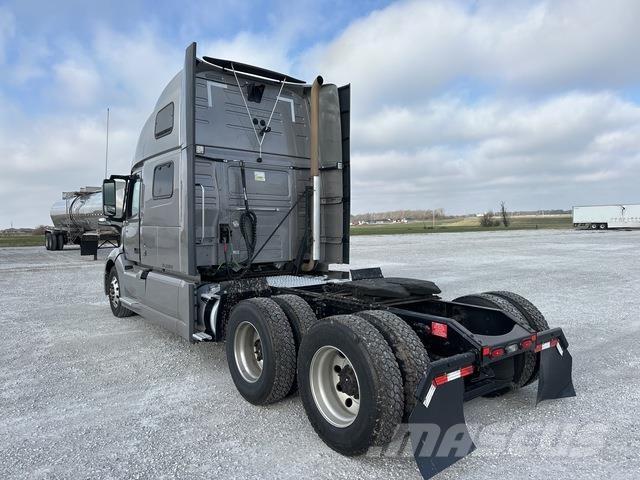 Volvo VNL860 Vlačilci