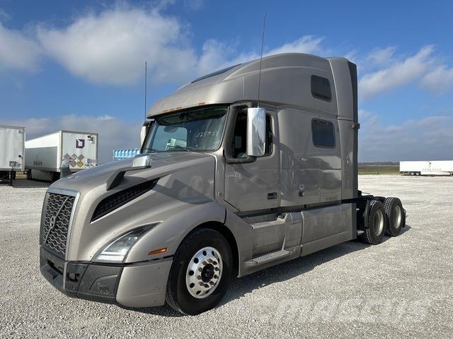 Volvo VNL860 Vlačilci