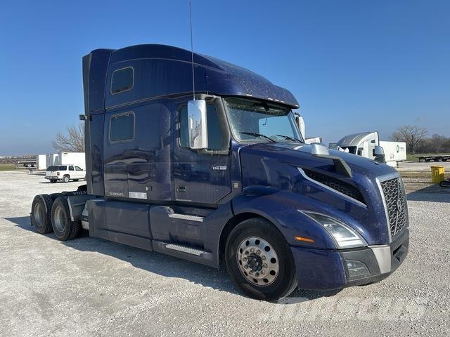 Volvo VNL860 Vlačilci