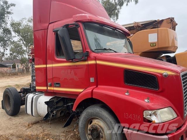 Volvo VNM Vlačilci