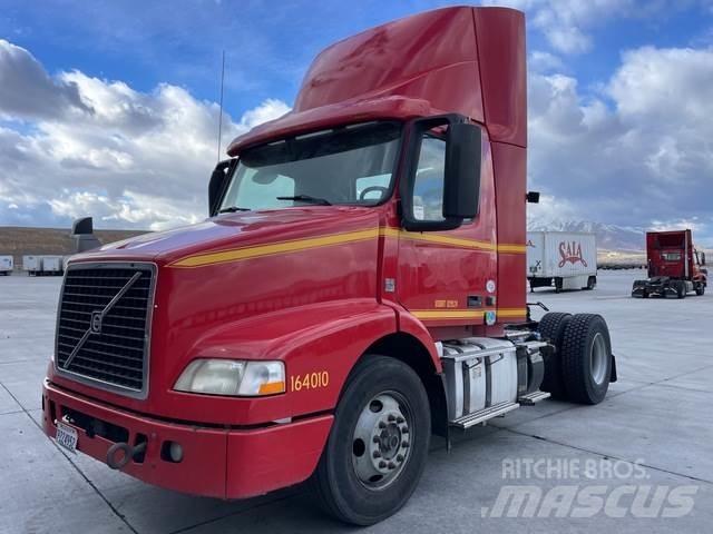Volvo VNM Vlačilci