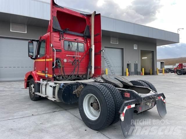 Volvo VNM Vlačilci