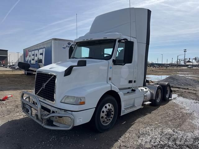 Volvo VNM Vlačilci