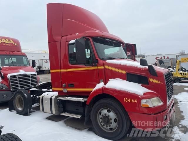 Volvo VNM Vlačilci