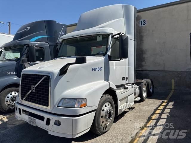 Volvo VNM Vlačilci