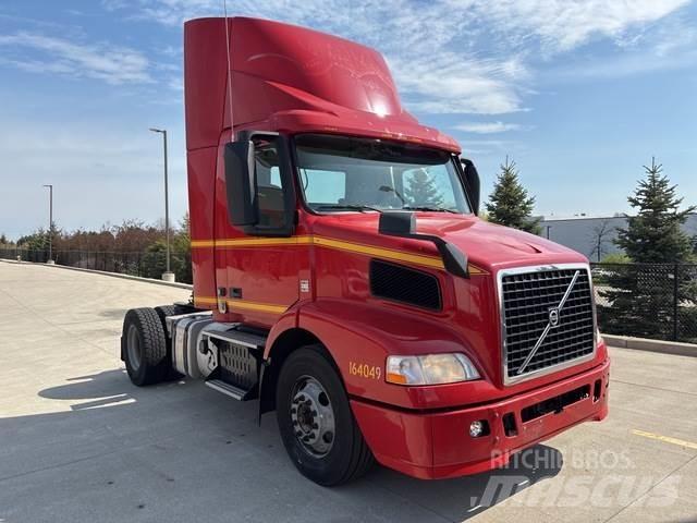 Volvo VNM Vlačilci