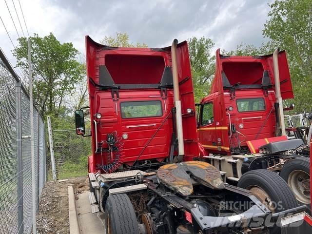 Volvo VNM Vlačilci