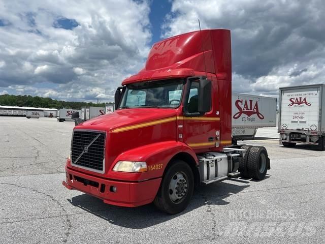 Volvo VNM Vlačilci