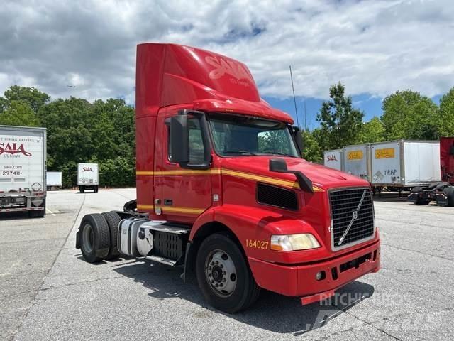 Volvo VNM Vlačilci