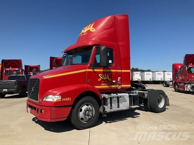 Volvo VNM Vlačilci