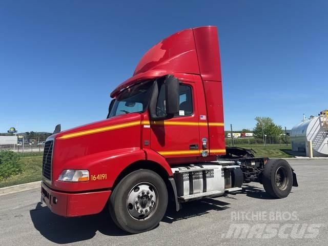 Volvo VNM Vlačilci