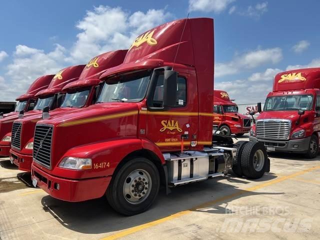 Volvo VNM Vlačilci