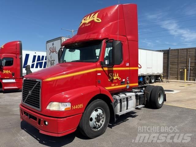 Volvo VNM Vlačilci