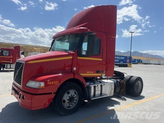 Volvo VNM Vlačilci