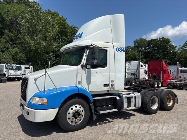 Volvo VNM Vlačilci