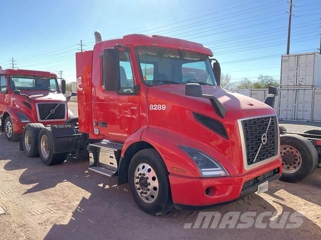 Volvo VNR Vlačilci