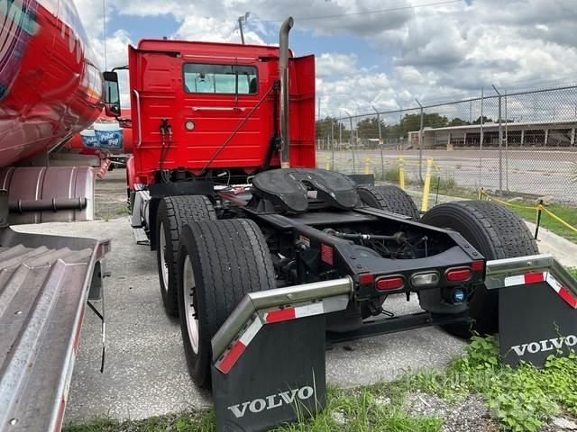 Volvo VNR Vlačilci