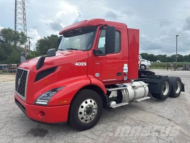 Volvo VNR Vlačilci