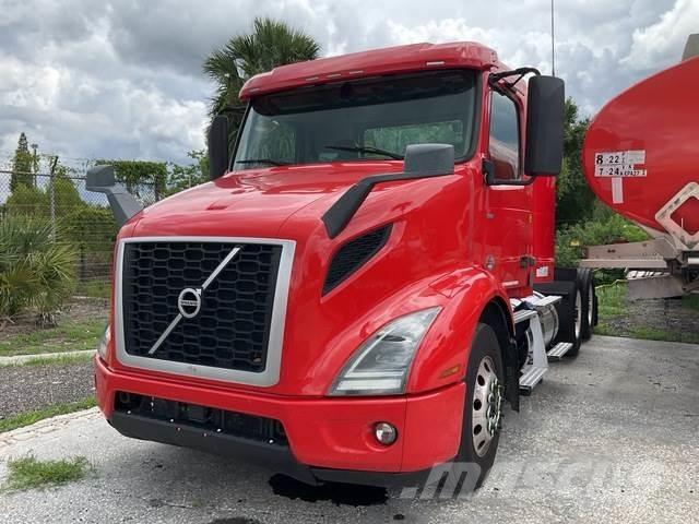 Volvo VNR Vlačilci