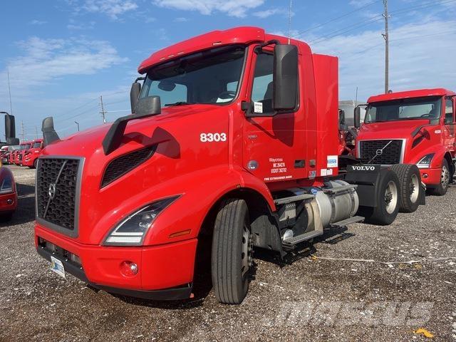 Volvo VNR Vlačilci