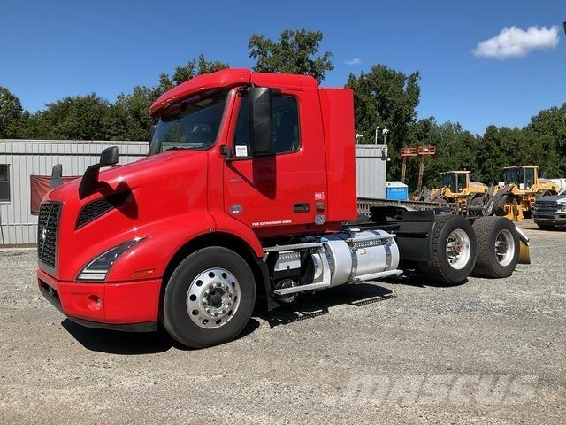 Volvo VNR Vlačilci