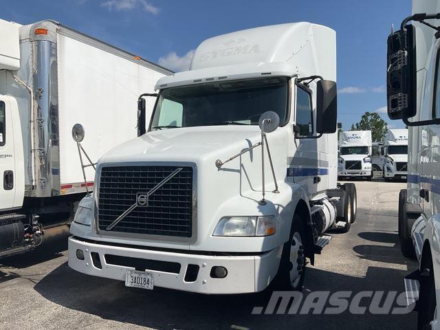 Volvo VNR64T Vlačilci