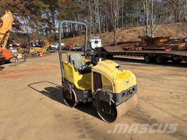 Wacker RD12A Dvojni valjarji