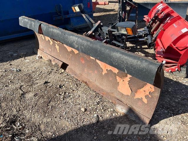 Western  Snežne deske in plugi