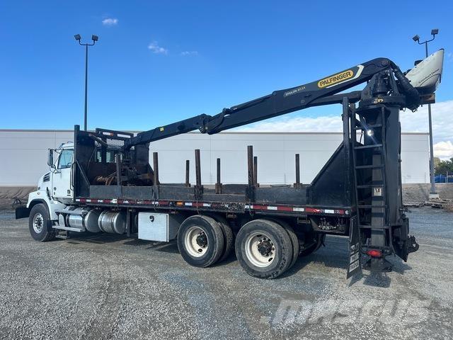 Western Star  Grabeži