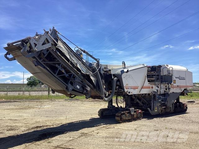 Wirtgen W210 Freze za asfalt
