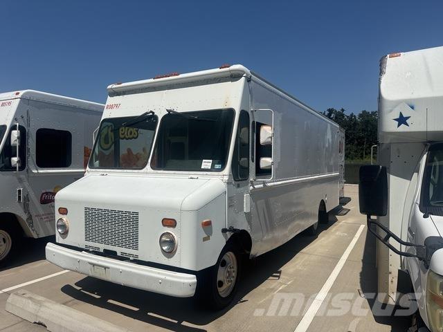 Workhorse P42 Zabojni kombi