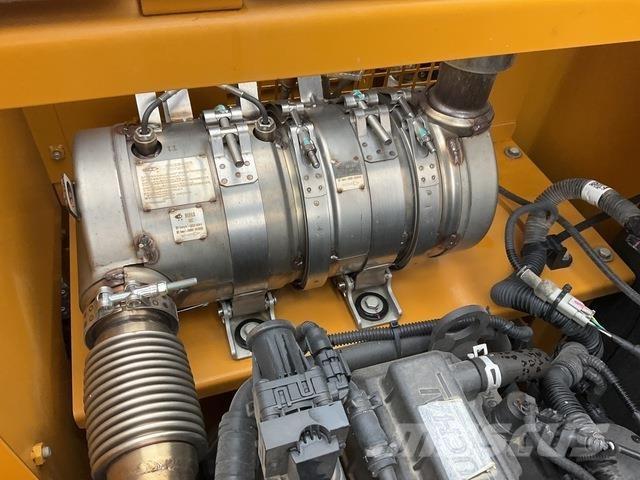 XCMG XE135G Bagri goseničarji