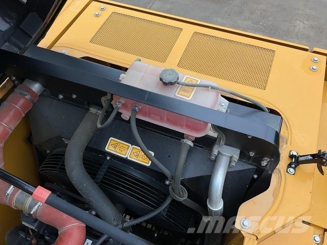 XCMG XE245G Bagri goseničarji