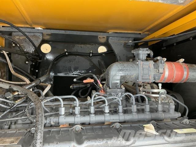 XCMG XE450GK Bagri goseničarji