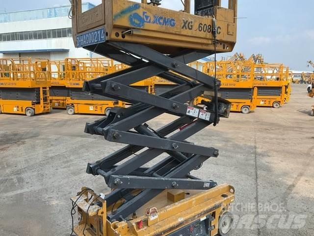 XCMG XG0608DC Škarjaste dvižne ploščadi