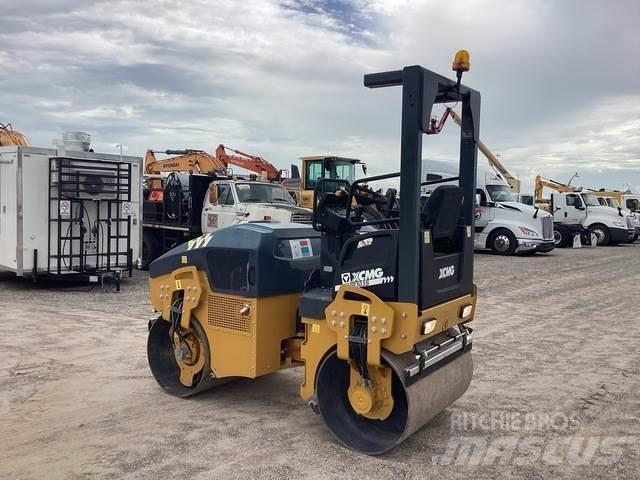 XCMG XMR303S Dvojni valjarji