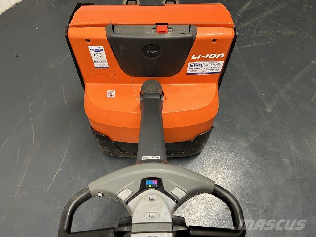 BT LWE200 - Lithium Ion Električni nizko dvižni viličar