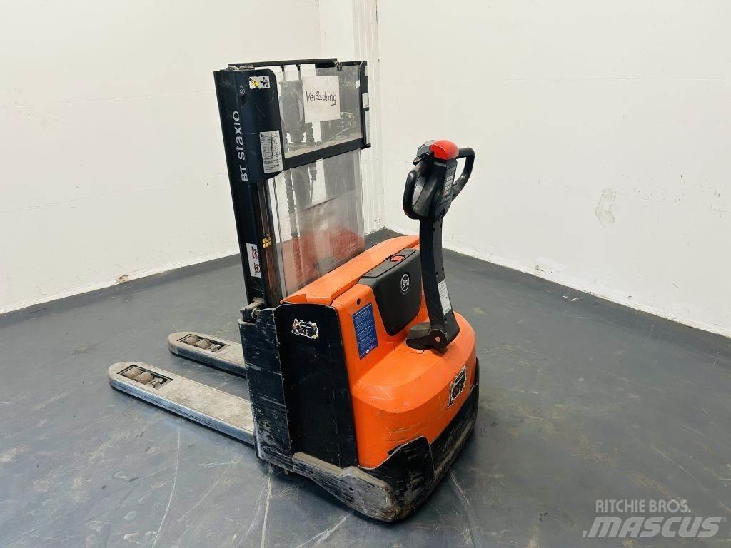BT SWE200D Ročni električni viličar