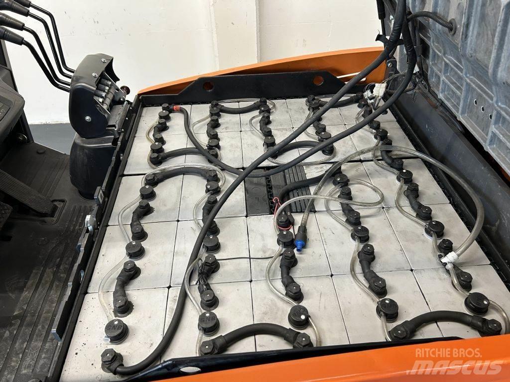 Doosan B25S-7 Električni viličarji