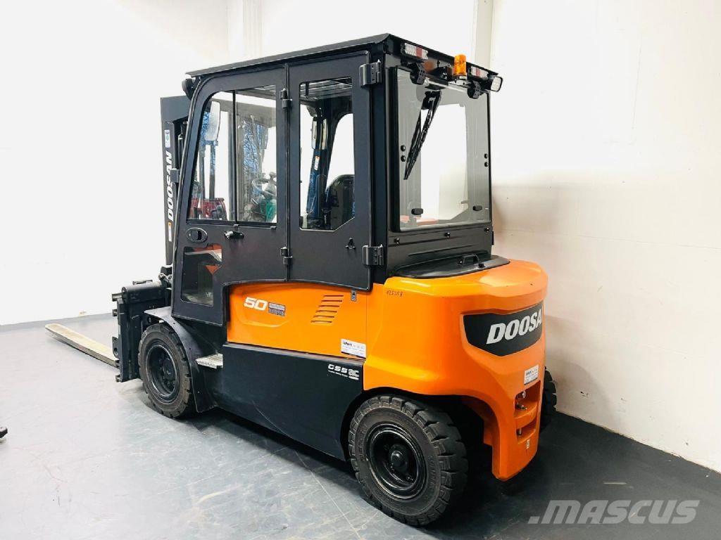 Doosan B50X-7 Električni viličarji