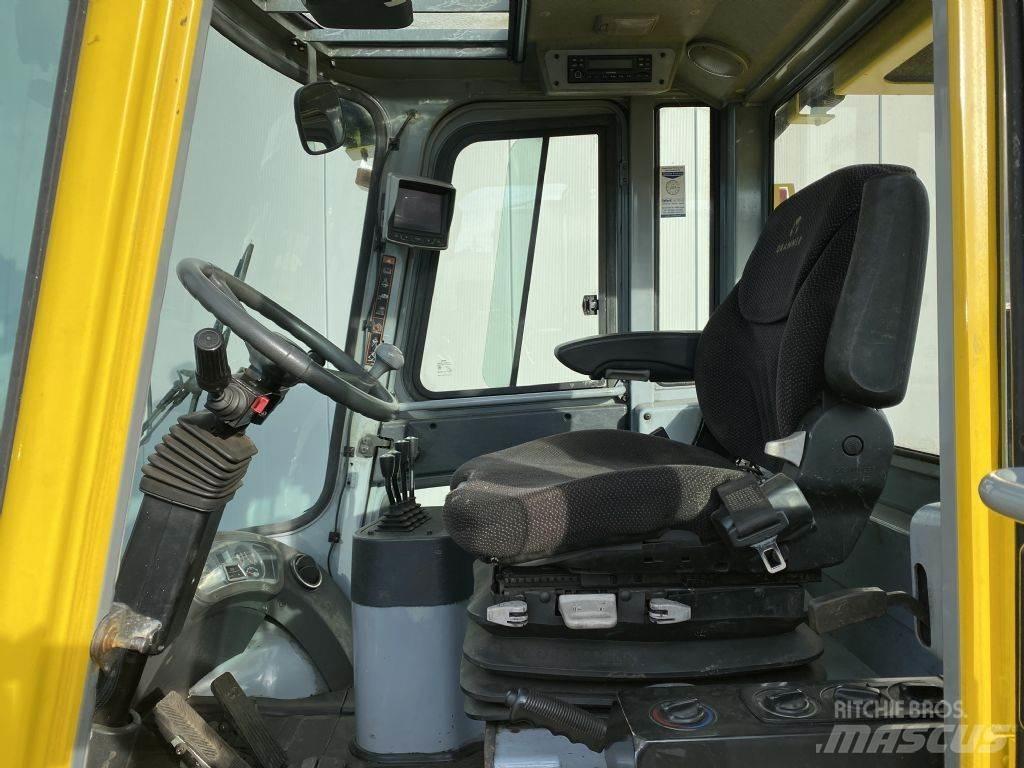 Hyundai 80D-7E Dizelski viličarji