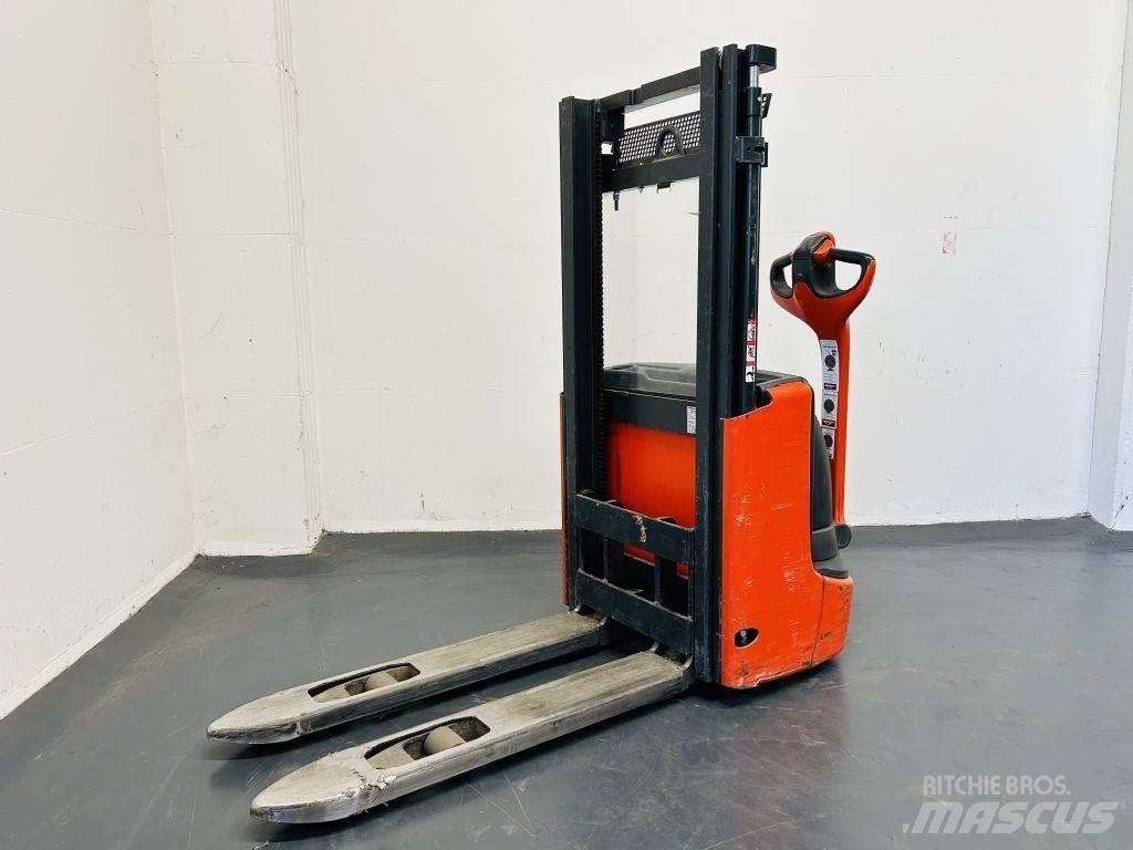 Linde L10B Ročni električni viličar